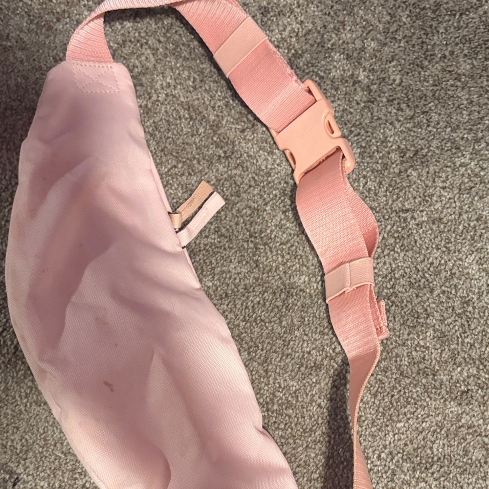 Nike Pink Crossbody Waist Bag with Gold Logo - Picture 4 of 4